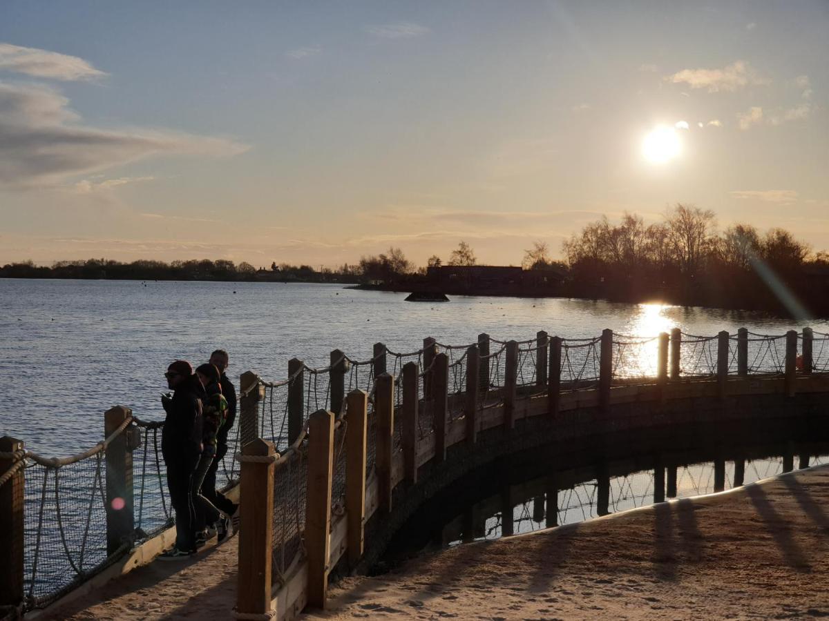 Luxury Hot Tub Caravan Campsite Tattershall