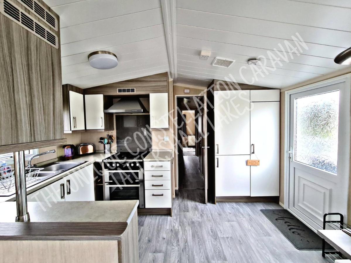Luxury Hot Tub Caravan Campsite